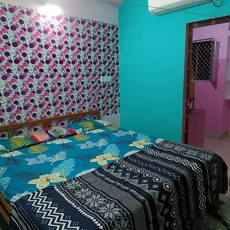 פורי Jharana Guest House מראה חיצוני תמונה